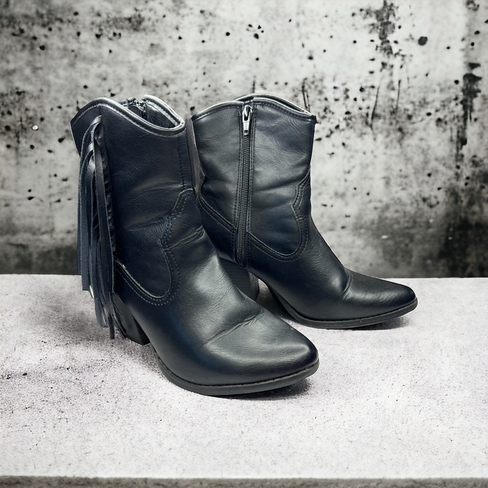 💫Wild Fable boot size 6💫 fridge black 💫